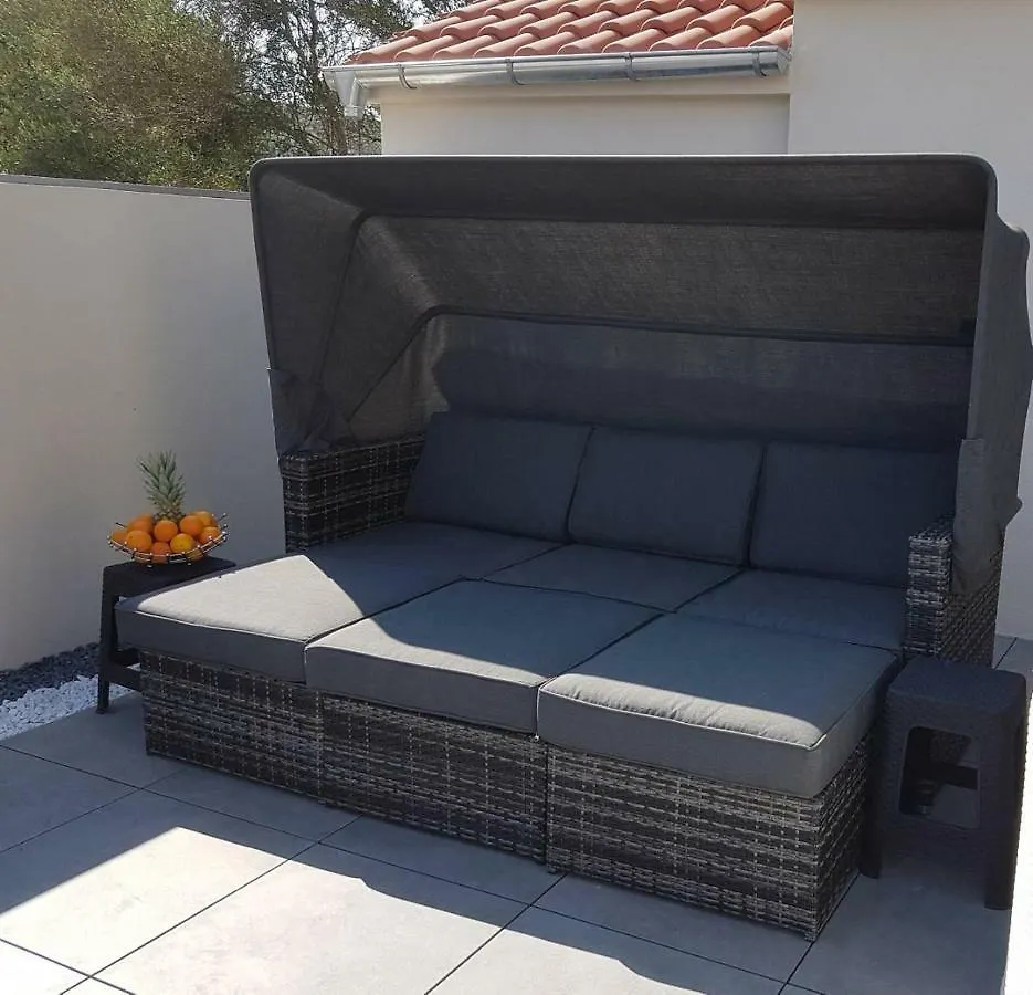 Apartment D&D Bibinje